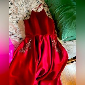 Prom dress beautiful brand new